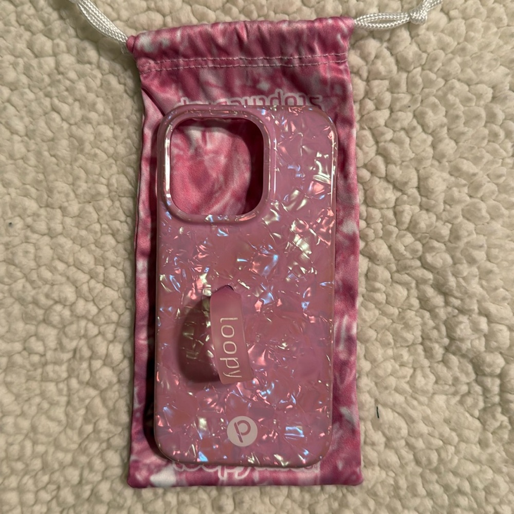 Loopy Pink Opal Shell iPhone 15 Pro